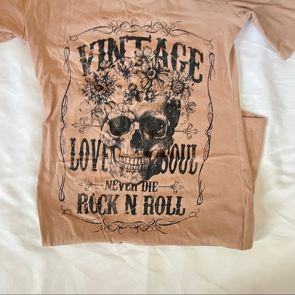 Distressed Dress - Picture 4 of 5